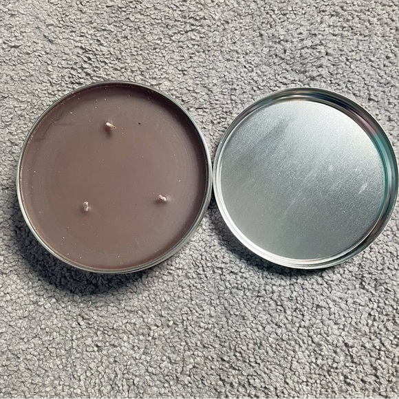 Rare The O'Neill Brother's Candle by Old VA. Candle Co. Spring Lilacs  *No CD - Picture 3 of 3